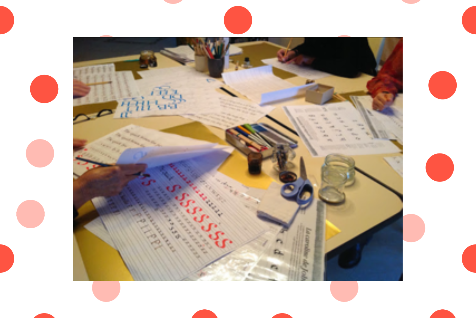 CULTURAL Society : Une invitation à l'art de la calligraphie latine